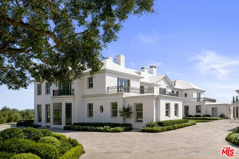 $65,000,000 | 2910 Sycamore Canyon Road, Montecito, CA 93108