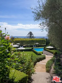 $65,000,000 | 2910 Sycamore Canyon Road, Montecito, CA 93108