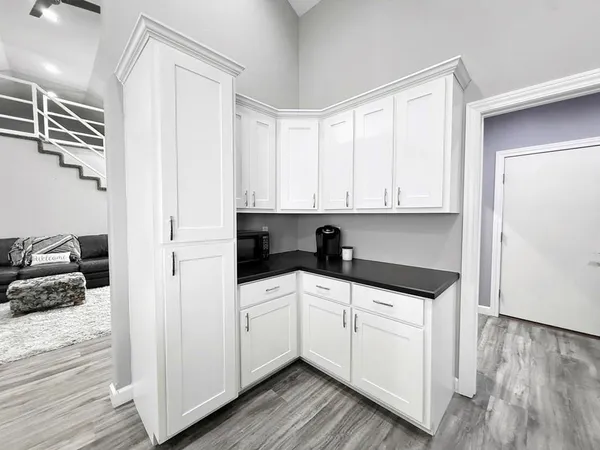 $234,900 | 205 East Golden Avenue, El Dorado Springs, MO 64744