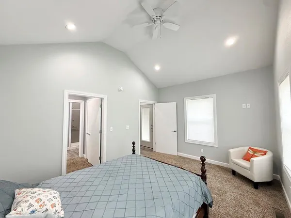 $234,900 | 205 East Golden Avenue, El Dorado Springs, MO 64744
