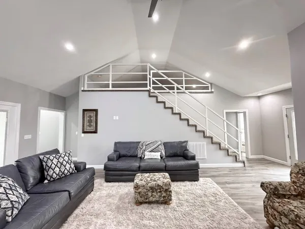 $234,900 | 205 East Golden Avenue, El Dorado Springs, MO 64744