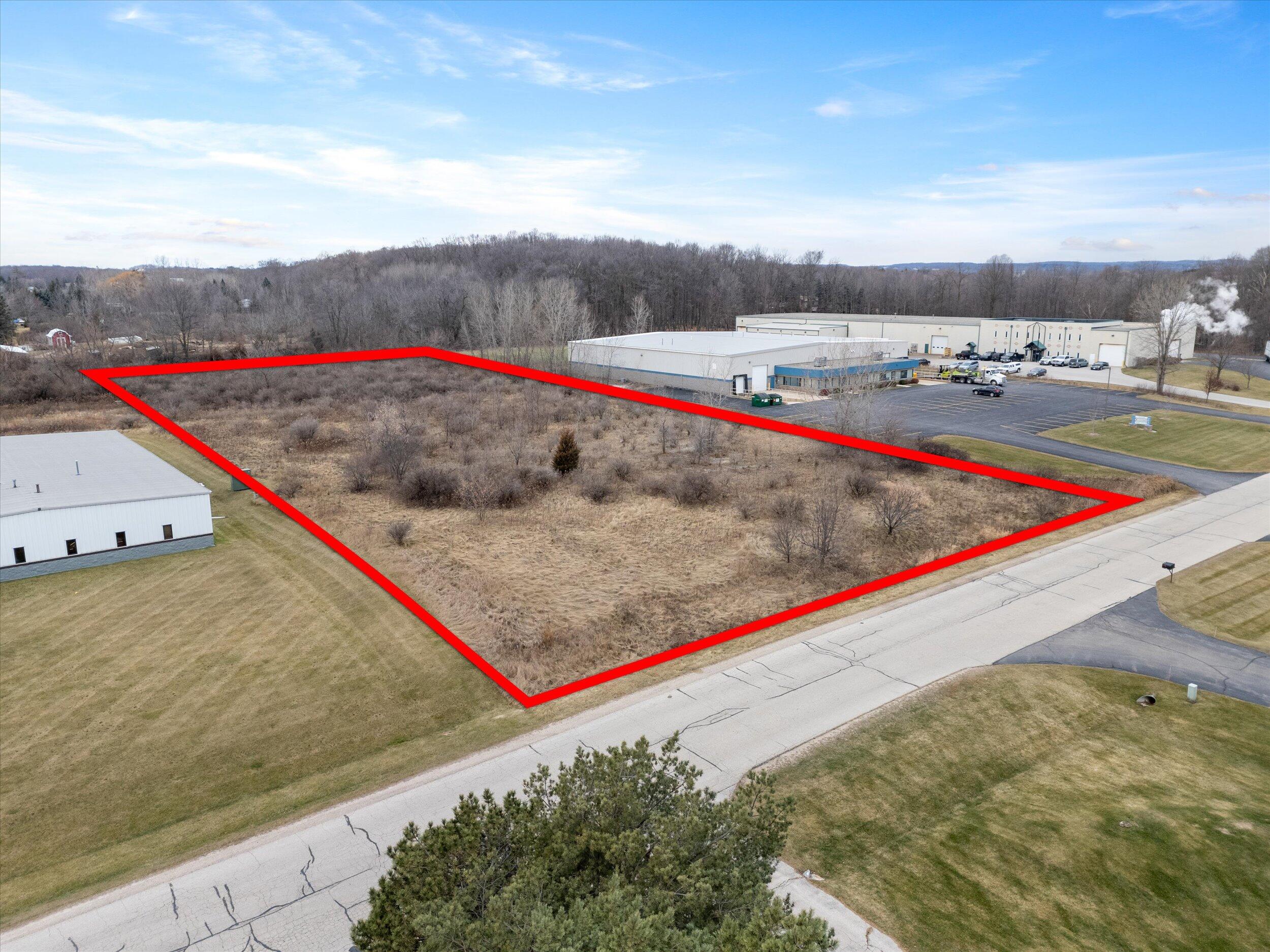 3050 Helsan Drive Richfield, WI 53076 - Photo 1 of 20 17-Middle Coast-17