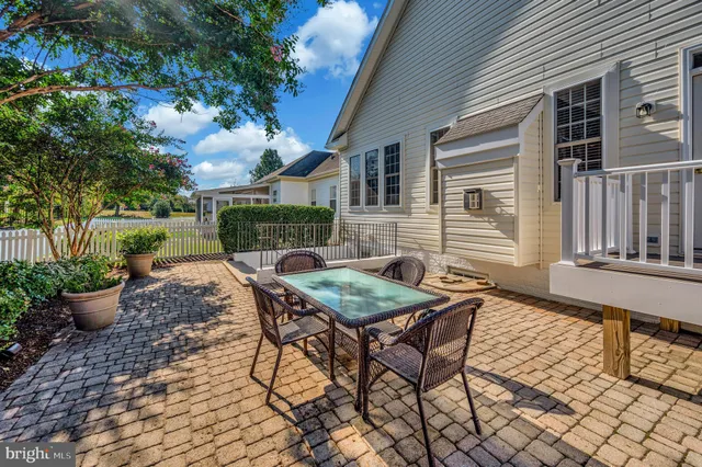 $619,000 | 5105 Sewells Pointe Drive, Fredericksburg, VA 22407