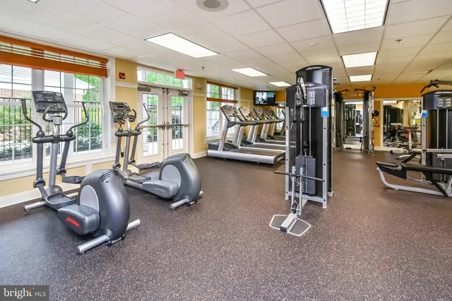 $619,000 | 5105 Sewells Pointe Drive, Fredericksburg, VA 22407