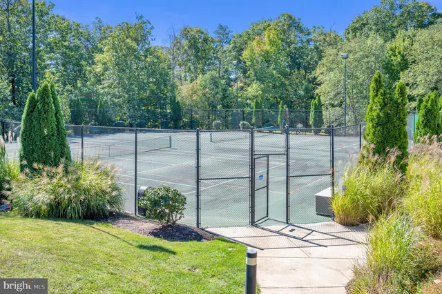 $619,000 | 5105 Sewells Pointe Drive, Fredericksburg, VA 22407