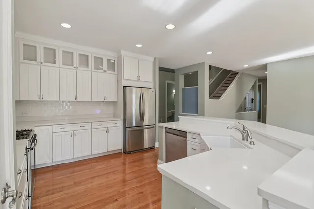 $500,000 | 40418 North S Newport Drive, Antioch, IL 60002