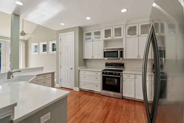 $500,000 | 40418 North S Newport Drive, Antioch, IL 60002