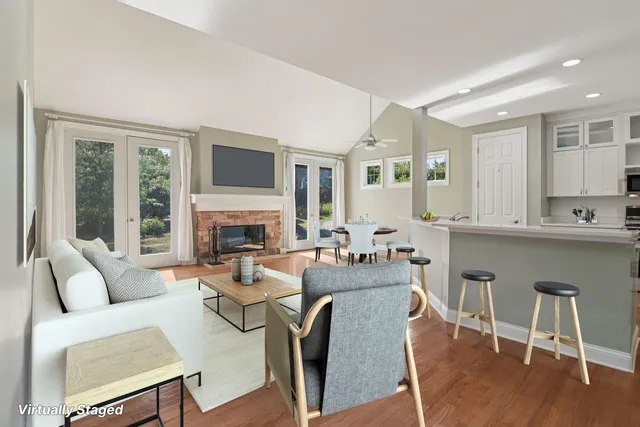 $500,000 | 40418 North S Newport Drive, Antioch, IL 60002