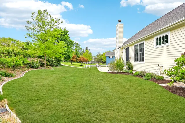 $500,000 | 40418 North S Newport Drive, Antioch, IL 60002