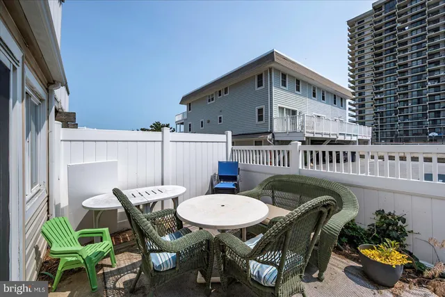 $899,000 | 11602 Coastal Highway, Unit 1A, Ocean City, MD 21842