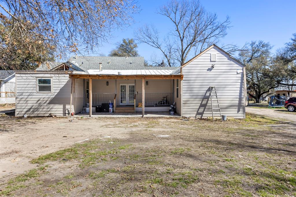 811 Ward Street Marlin, TX 76661 - Photo 24 of 31 Rear view of property with french doors