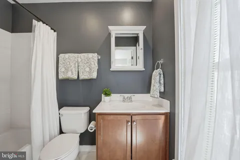 $850,000 | 3101 Chancellor's Way Northeast, Washington, DC 20017