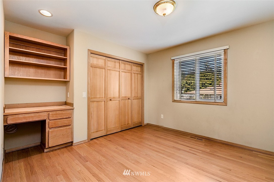 923 Maple Street Edmonds, WA 98020 - Photo 22 of 25
