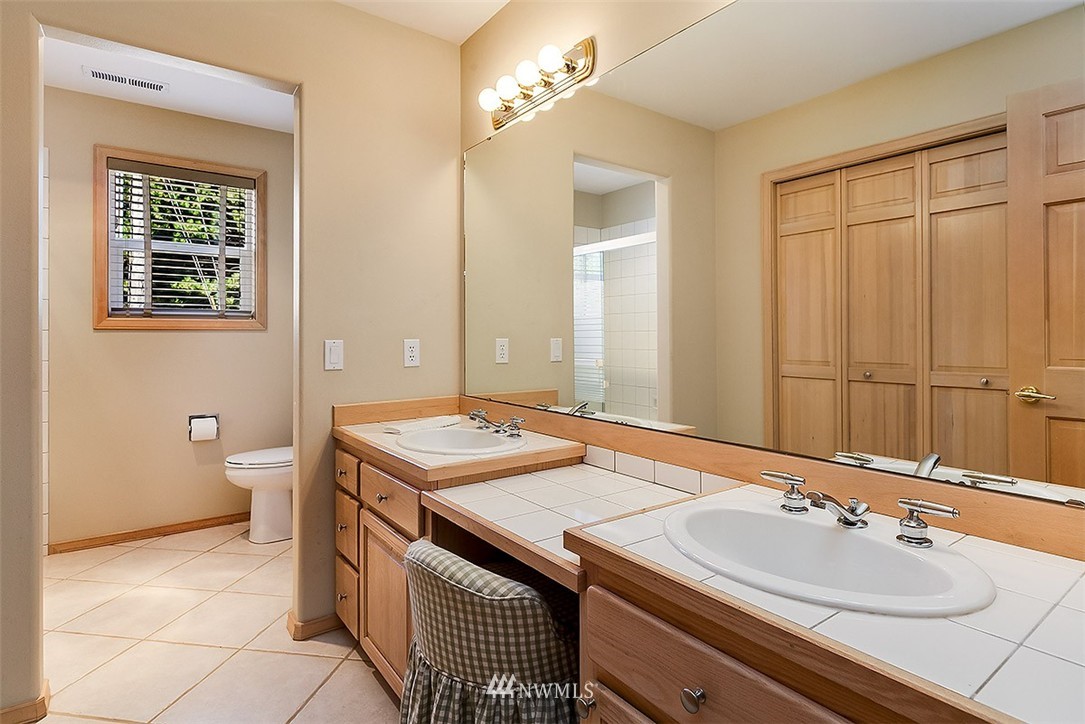 923 Maple Street Edmonds, WA 98020 - Photo 23 of 25