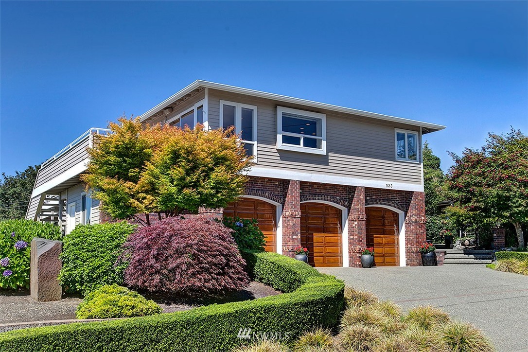 923 Maple Street Edmonds, WA 98020 - Photo 5 of 25