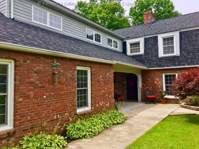 14 Bridlewood Road Charleston, WV 25314 - Photo 3 of 27 Gallery Image 3
