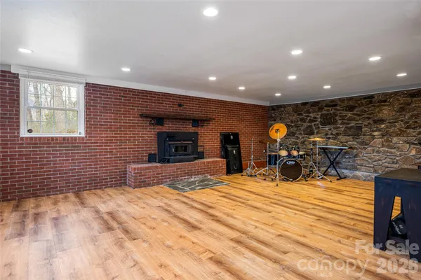 $625,000 | 233 Church Road, Fairview, NC 28730