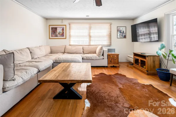 $625,000 | 233 Church Road, Fairview, NC 28730