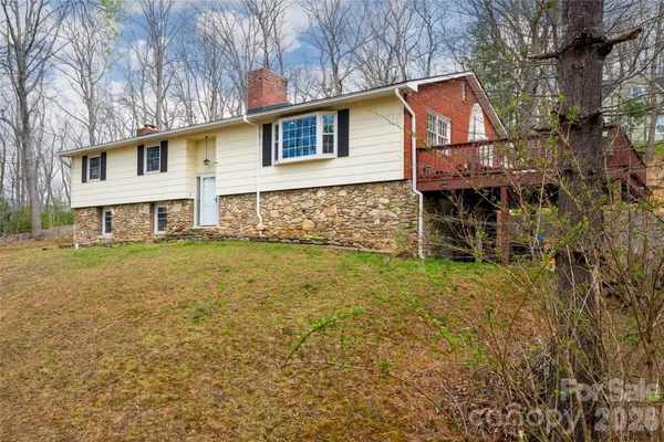 $625,000 | 233 Church Road, Fairview, NC 28730