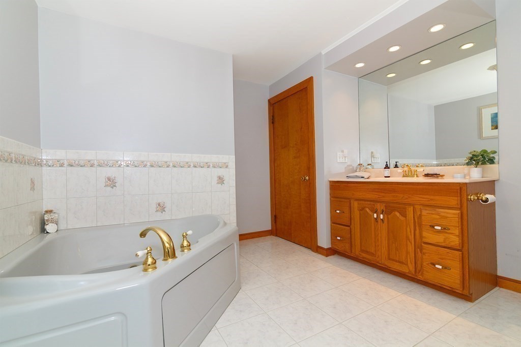 82 Woodland Road Ashland, MA 01721 - Photo 17 of 28 Gallery Image 17