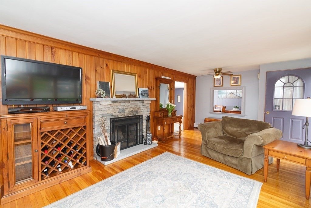 82 Woodland Road Ashland, MA 01721 - Photo 3 of 28 Gallery Image 3