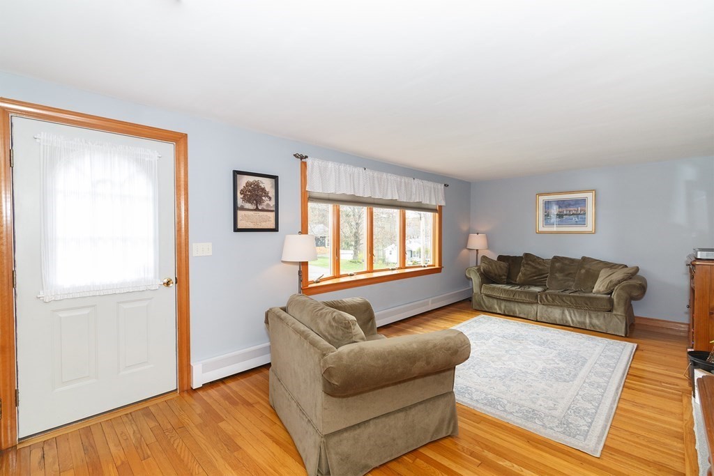 82 Woodland Road Ashland, MA 01721 - Photo 6 of 28 Gallery Image 6
