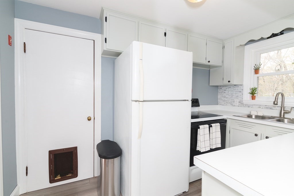 82 Woodland Road Ashland, MA 01721 - Photo 8 of 28 Gallery Image 8
