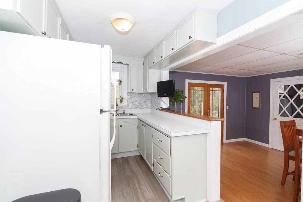 82 Woodland Road Ashland, MA 01721 - Photo 10 of 28 Gallery Image 10