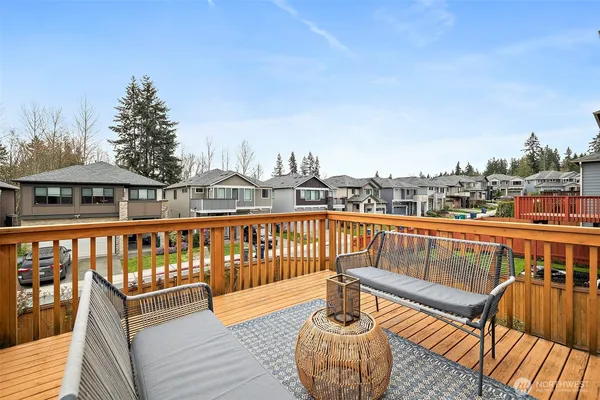 $1,399,000 | 20513 Richmond Road, Bothell, WA 98012