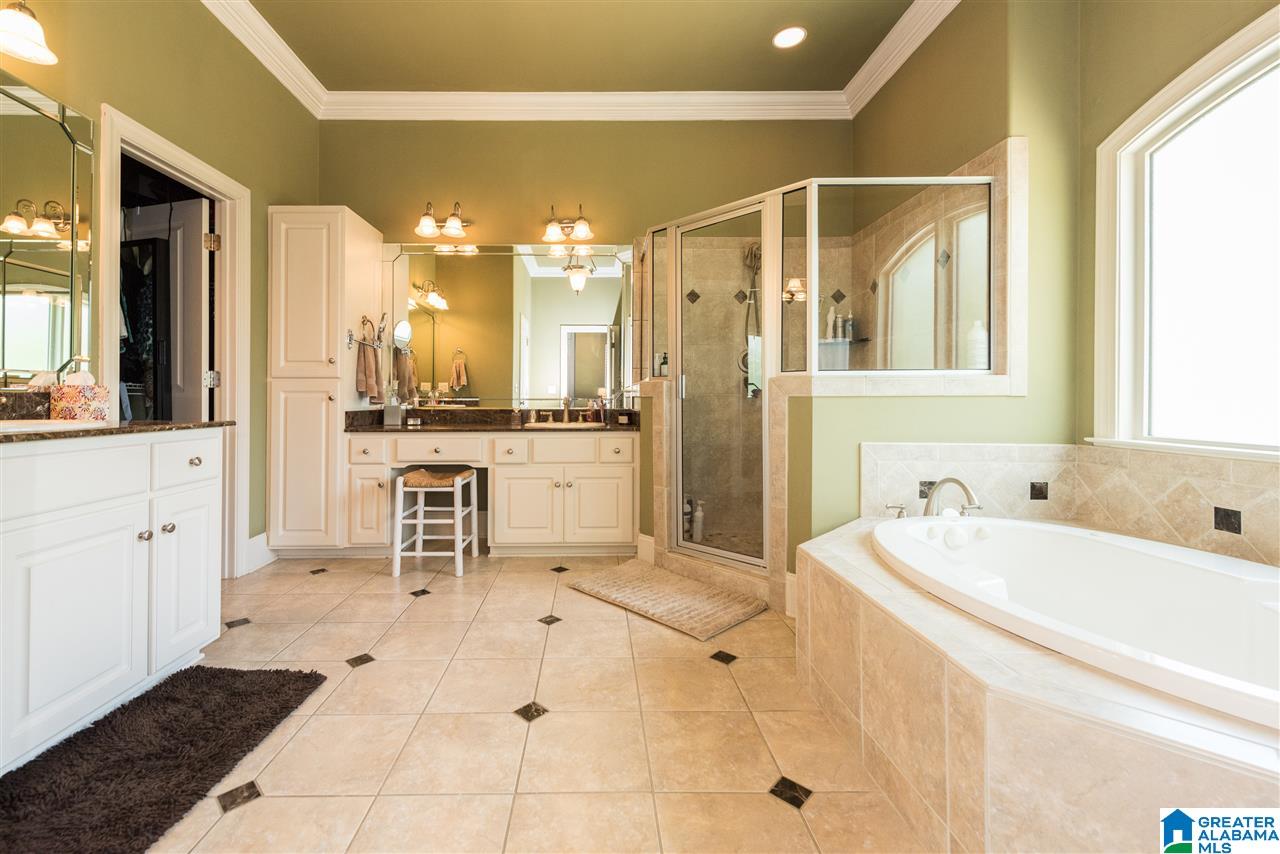 1516 Highland Gate Point Birmingham, AL 35244 - Photo 21 of 48