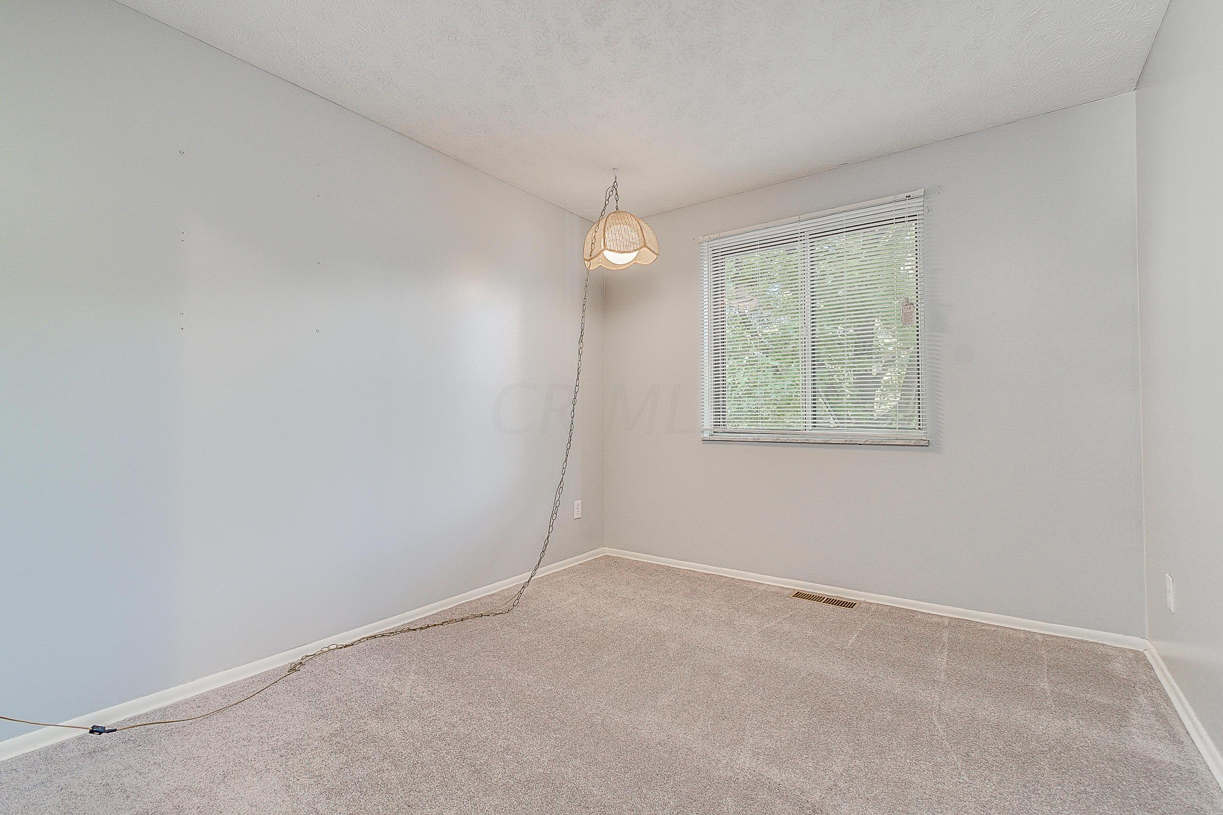 3029 Osgood Road East Columbus, OH 43232 - Photo 18 of 30 Gallery Image 18
