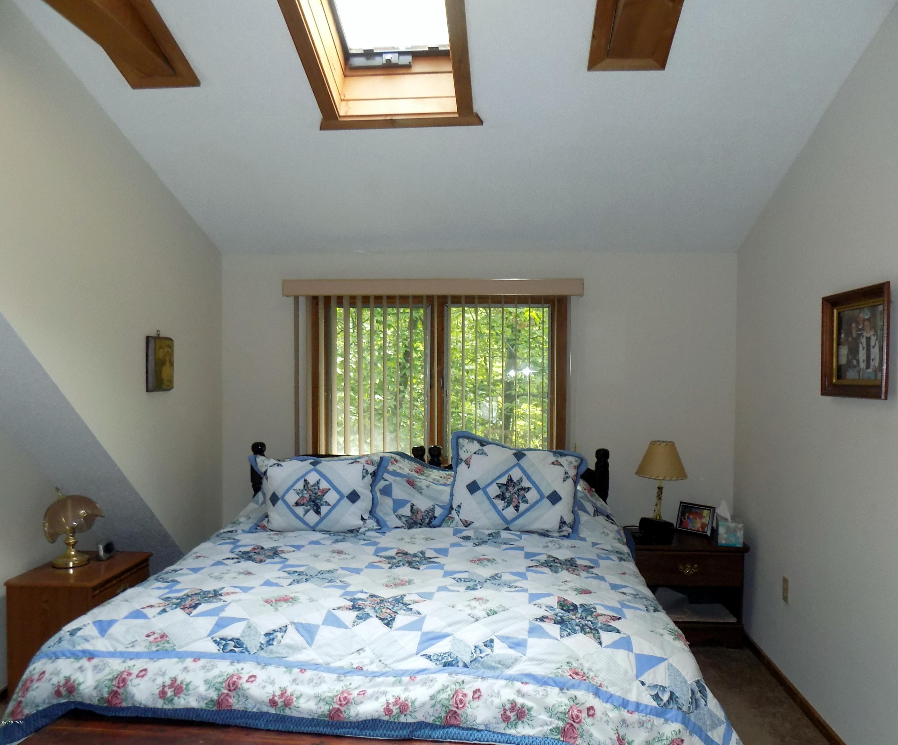 1131 Mustang Road Lake Ariel, PA 18436 - Photo 19 of 48