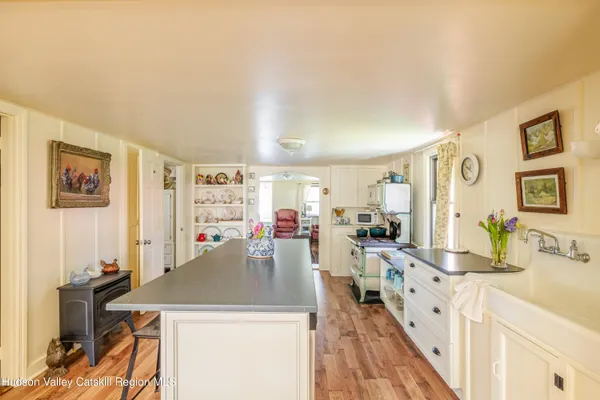 $775,000 | 78 Concourse, Niverville, NY 12130