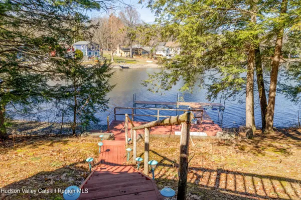 $775,000 | 78 Concourse, Niverville, NY 12130