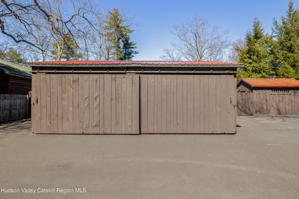 $775,000 | 78 Concourse, Niverville, NY 12130