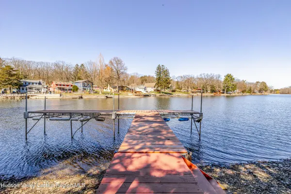 $775,000 | 78 Concourse, Niverville, NY 12130