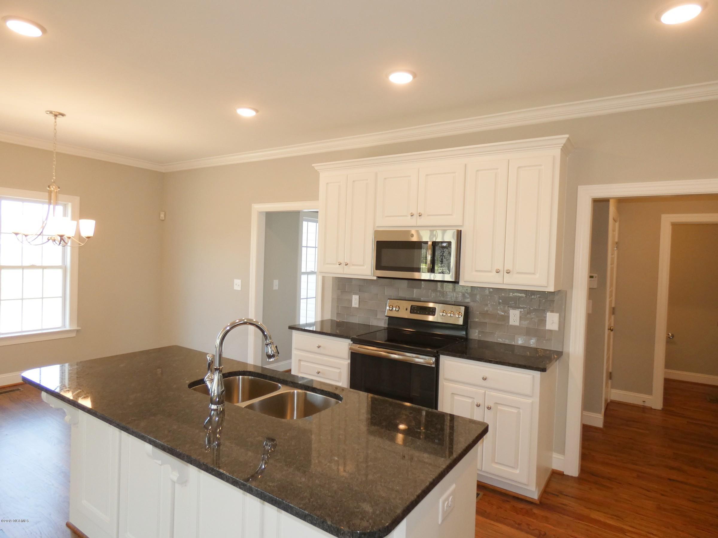 7246 Bitterroot Road Rocky Mount, NC 27803 - Photo 5 of 25 P1120613