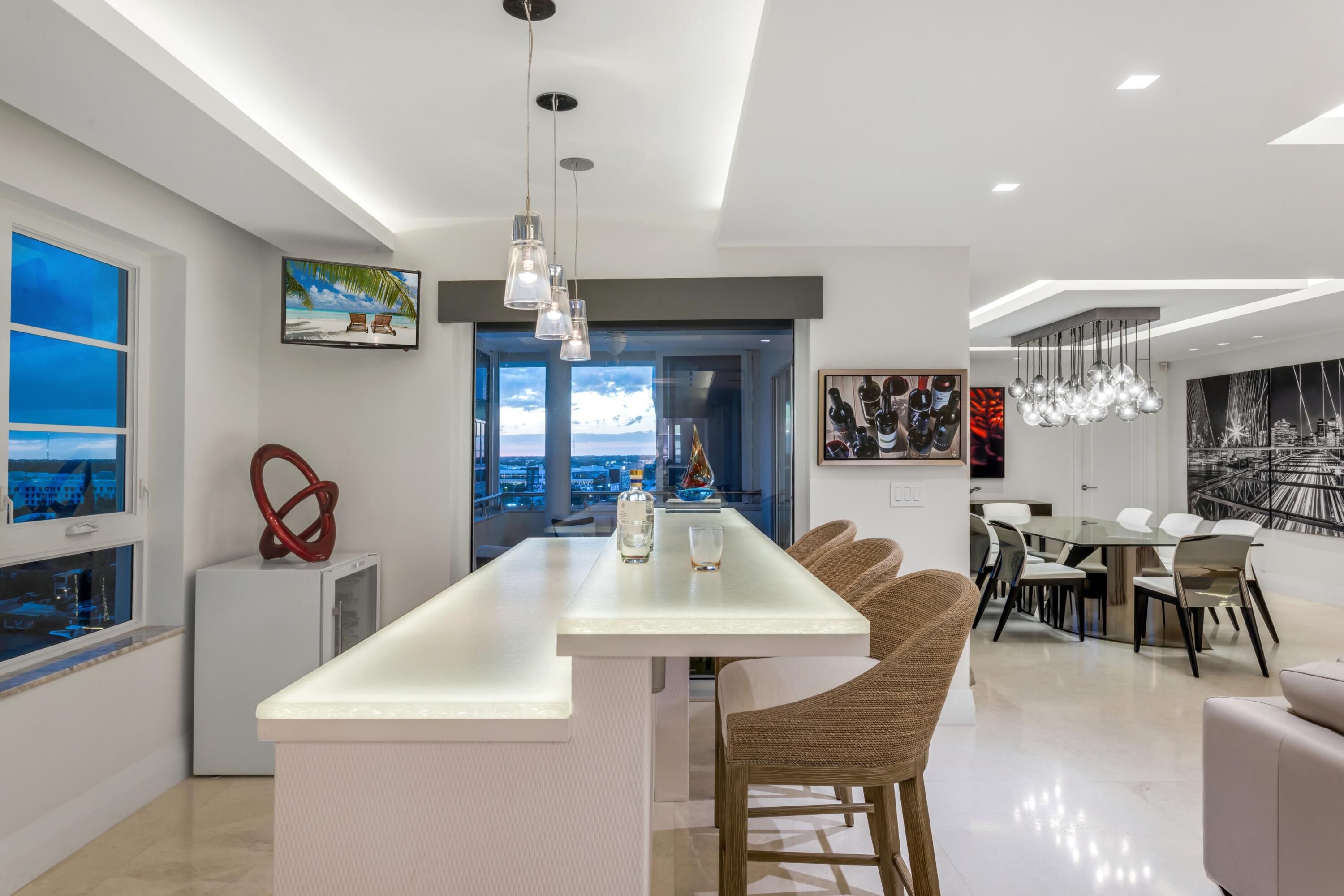 50 E Road, Unit 12G (PENTHOUSE) Delray Beach, FL 33483 - Photo 16 of 75 mls_BAR_STRAIGHT_EB