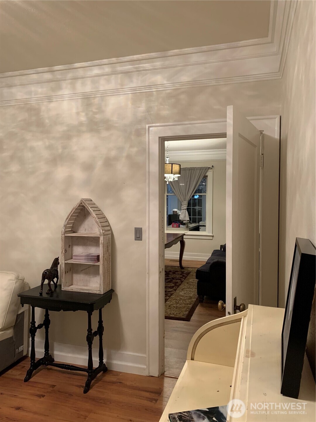 465 Tyee Drive Point Roberts, WA 98281 - Photo 11 of 19 a living room with furniture and a wooden floor