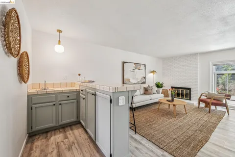 $895,000 | 5672 Torrey Pine Court, El Sobrante, CA 94803