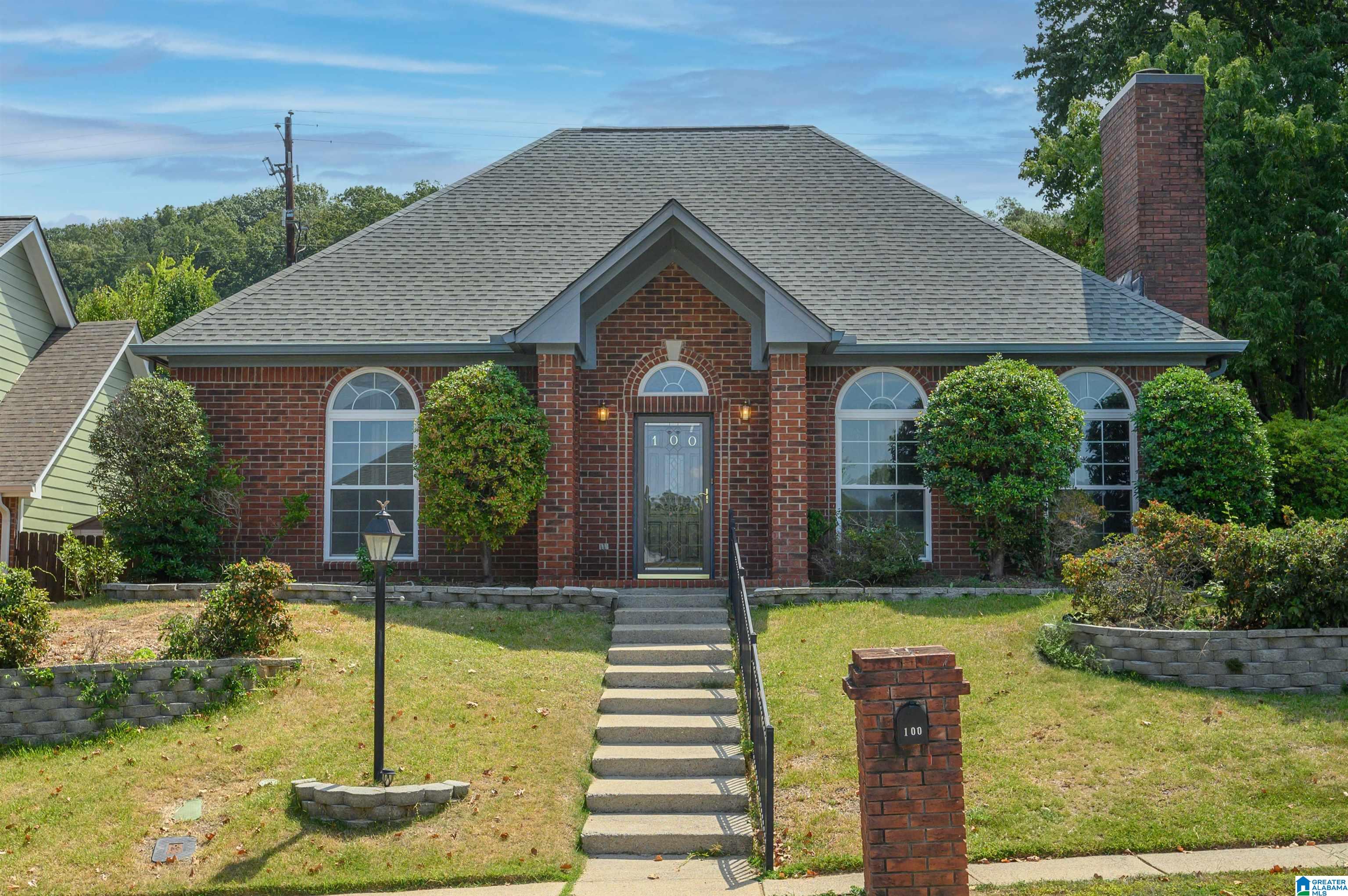 100 Braxton Way Pelham, AL 35124 - Photo 1 of 44