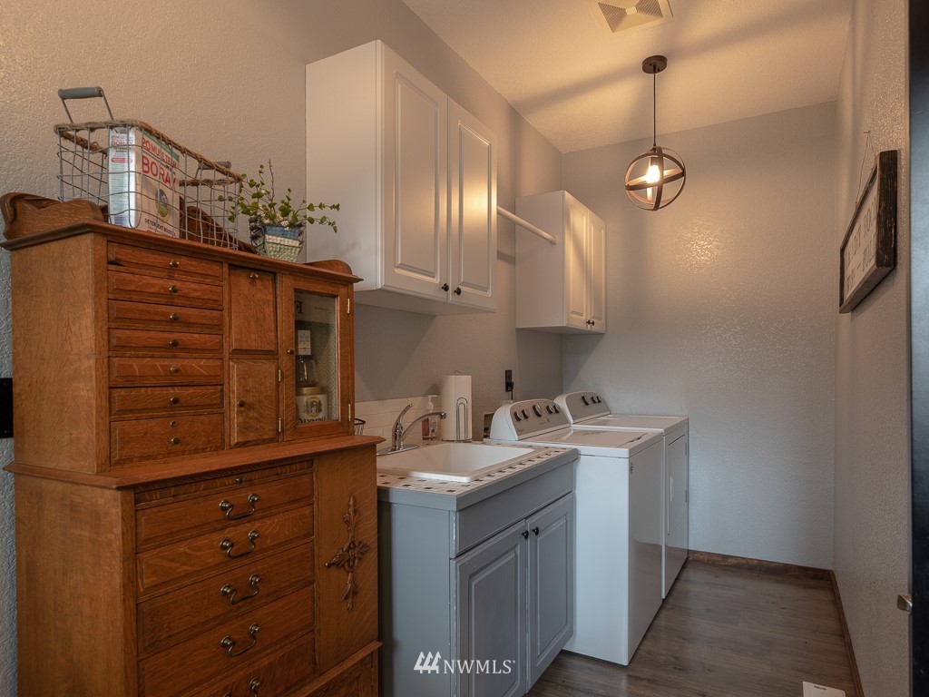 780 East Soderberg Road Allyn, WA 98524 - Photo 16 of 25 Gallery Image 16