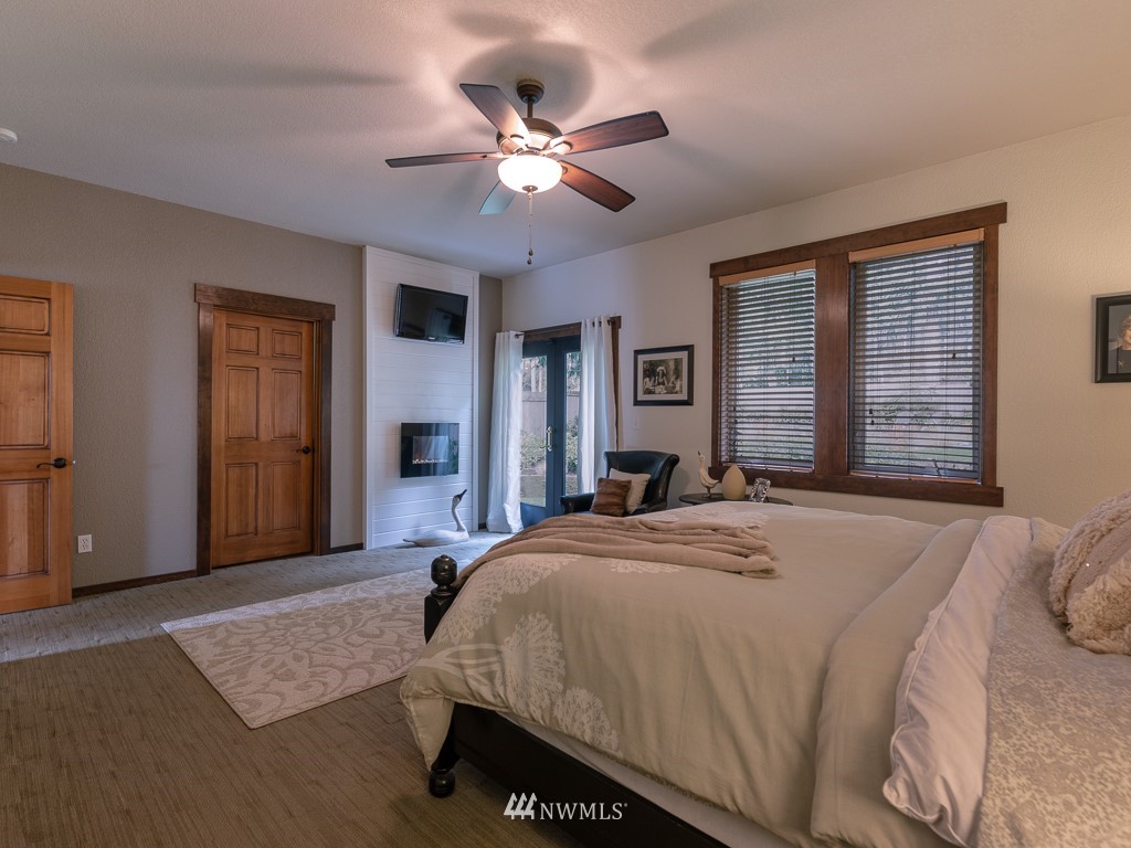 780 East Soderberg Road Allyn, WA 98524 - Photo 18 of 25 Gallery Image 18