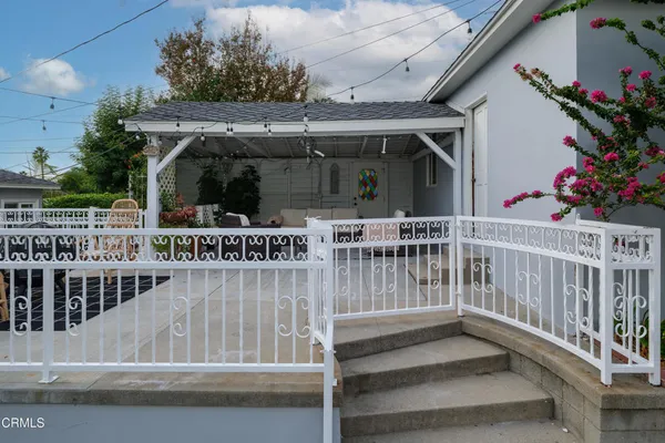 $2,388,000 | 941 Chehalem Road, La Canada Flintridge, CA 91011