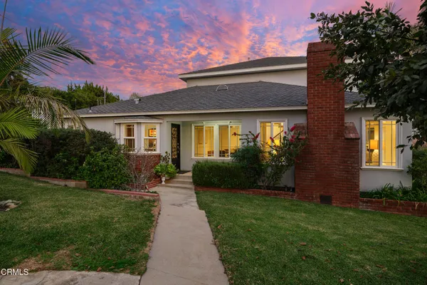 $2,388,000 | 941 Chehalem Road, La Canada Flintridge, CA 91011
