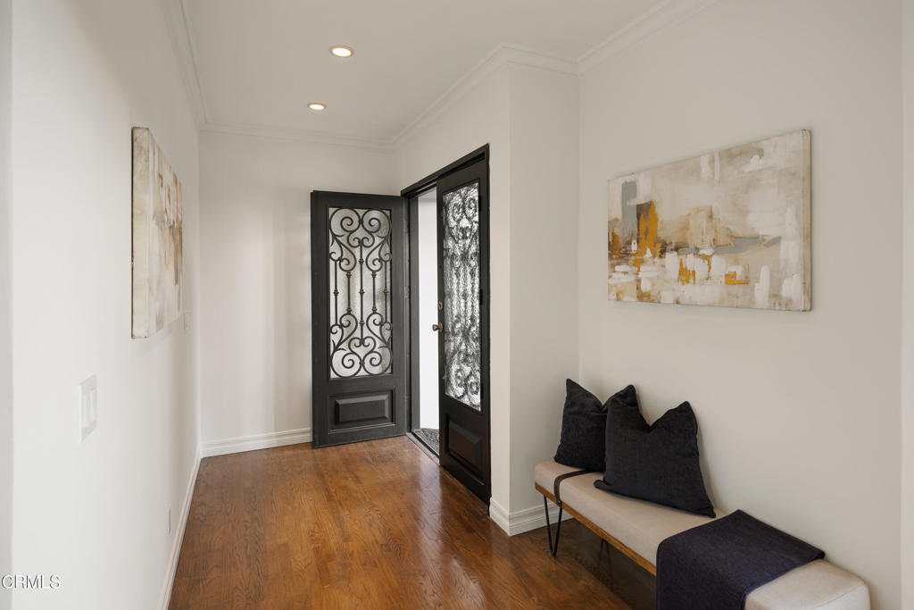 941 Chehalem Road La Canada Flintridge, CA 91011 - Photo 7 of 75 SSR_941Chehalem_006_FLEXMLS