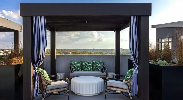 $1,895 | 230 Martin Luther King Junior Drive Southeast, Unit A2, Atlanta, GA 30312