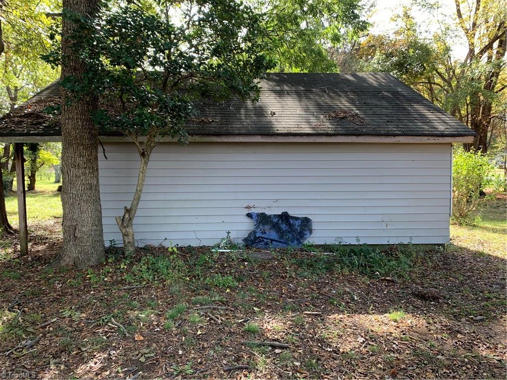3915 Hampton Road Clemmons, NC 27012 - Photo 17 of 20 Gallery Image 17