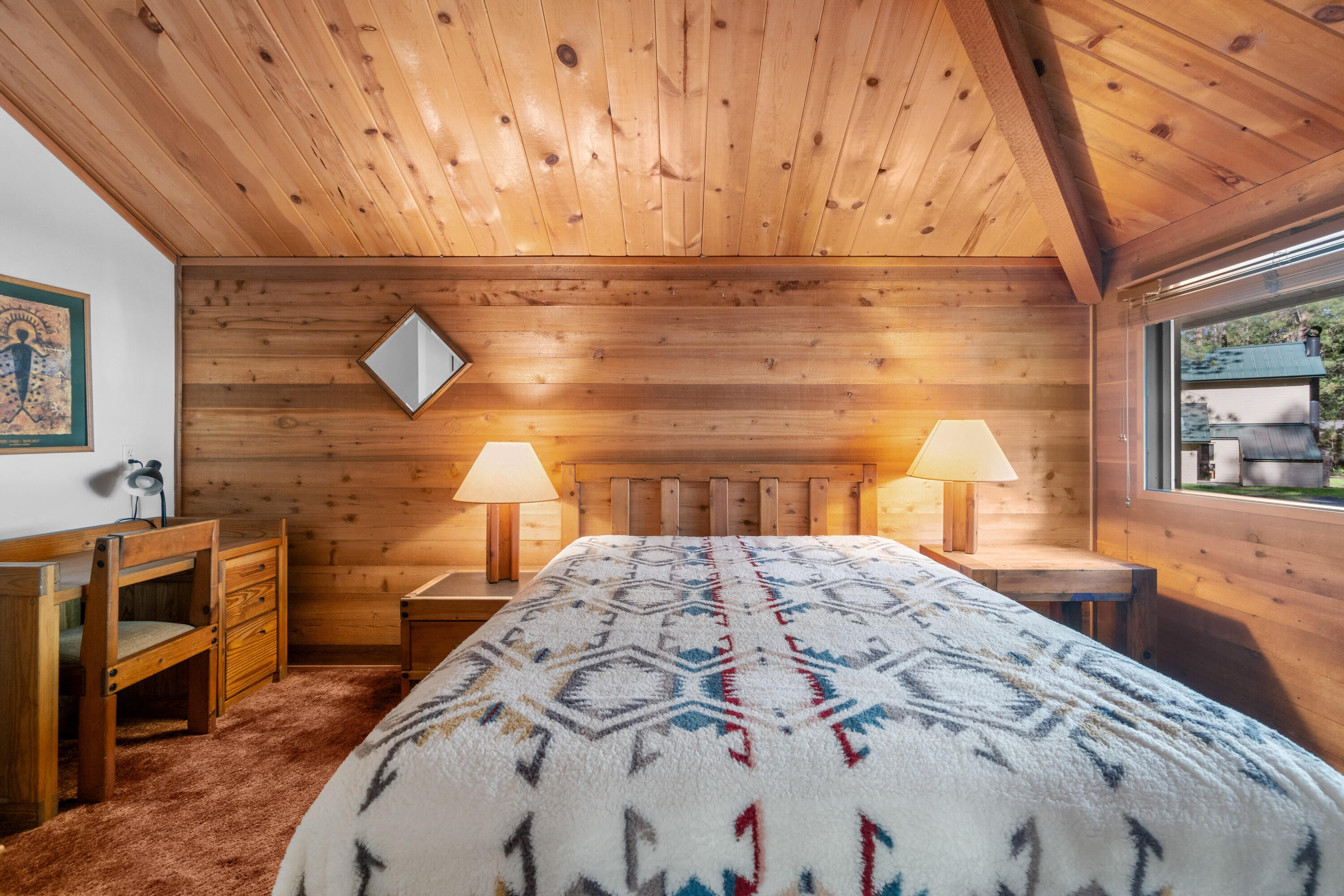 57488 Ranch Cabin Road, Unit 27 Sunriver, OR 97707 - Photo 6 of 21 Downstairs Master Suite