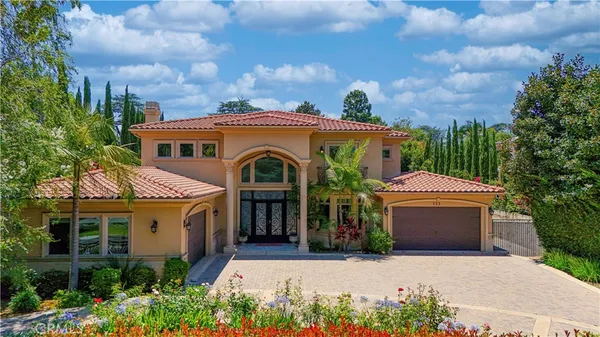 $3,750,000 | 553 Woodward Boulevard, Pasadena, CA 91107